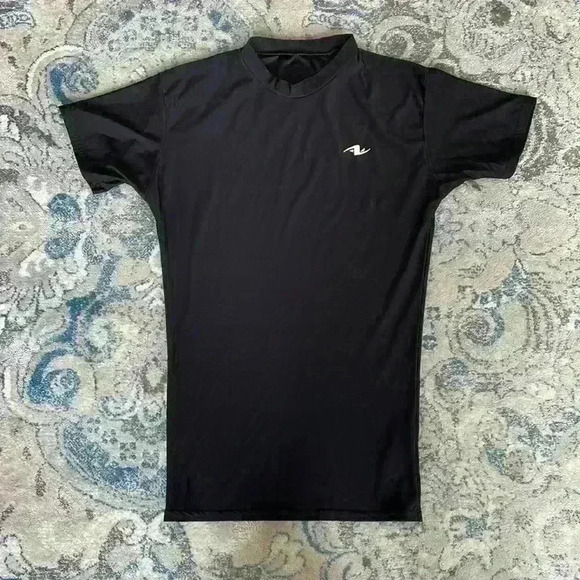 Dry-Fit Black Workout Crew T-Shirt Size M - Picture 1 of 4